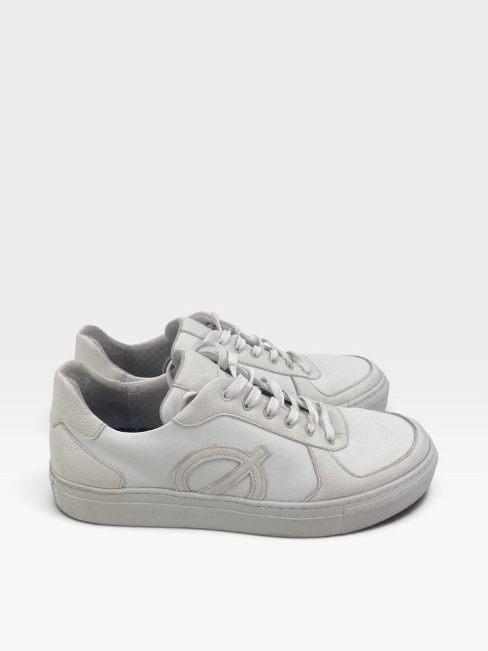 Loci Size EU 42 Classic White GrayVegan Low-Top Court Sneakers Shoes